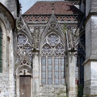 Le passage (vestibule) entre l'église et la chapelle de la Vierge vu du sud (2003)