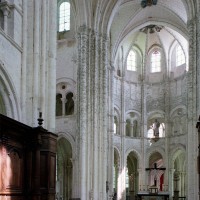 La croisée du transept et le choeur vus vers le nord-est (2003)
