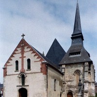 L'église vue du sud-ouest (2003)