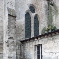Le mur est du bras sud du transept vu depuis le sud-est (2005)