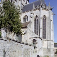 Le choeur et le clocher vus du sud-est (2008)