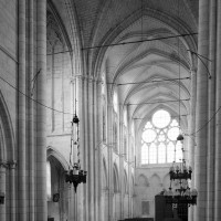 Le transept et la nef vus vers le sud-ouest