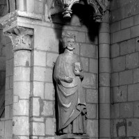 Statue du 13ème siècle (saint Louis ?) (1992)