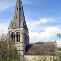 Vue partielle de l'église depuis le sud (2016)