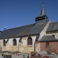 L'église vue du sud-est (2015)