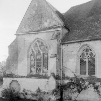 Le bas-côté et la chapelle nord vus du nord-ouest (1979)