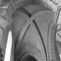 La voûte de la seconde travée du bas-côté sud de la nef vue vers l'ouest (1996)