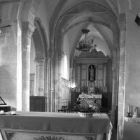 La croisée du transept et le choeur vus vers le nord-est (1996)