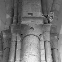 La retombée des voûtes entre la croisée du transept et le choeur (1996)