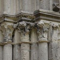 Les chapiteaux des piédroits de droite du portail ouest (2016)