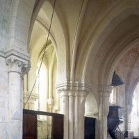 Vue partielle de la croisée du transept et de la chapelle nord vers le nord-est (1997)