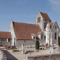 L'église vue du sud-ouest (2004)