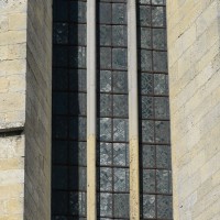 Partie haute d'une fenêtre de l'abside (2016)