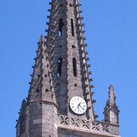 Le dernier étage du clocher et la flèche vus du sud-ouest (1997)