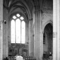 Vue partielle du transept vers le nord