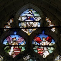 Restes d'un vitrail du 16ème siècle dans le choeur (2003)