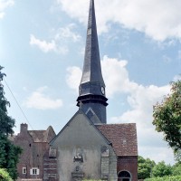 L'église vue de l'est (2001)