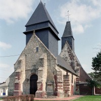 L'église vue du sud-ouest (2003)