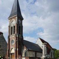 L'église vue du sud-ouest (2016)