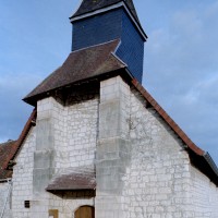 L'église vue du sud-ouest (2008)