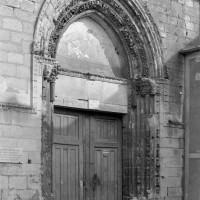 Le portail de la façade ouest (1974)