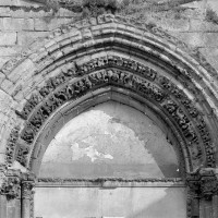 Le tympan du portail de la façade ouest (1974)