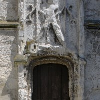 Le portail ouest à la base du clocher (2016)