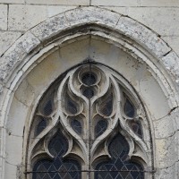 Partie supérieure de la fenêtre du mur sud de l'abside (2016)