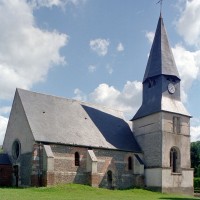 L'église vue du sud-ouest (2002)